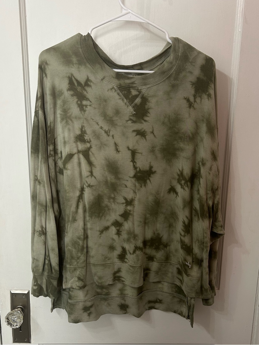 JoyLab Olive Green Tie-Dye Crewneck Sweatshirt